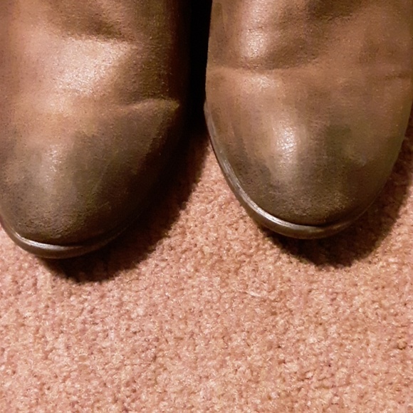 Aerosole  A2. Booties - Picture 6 of 8